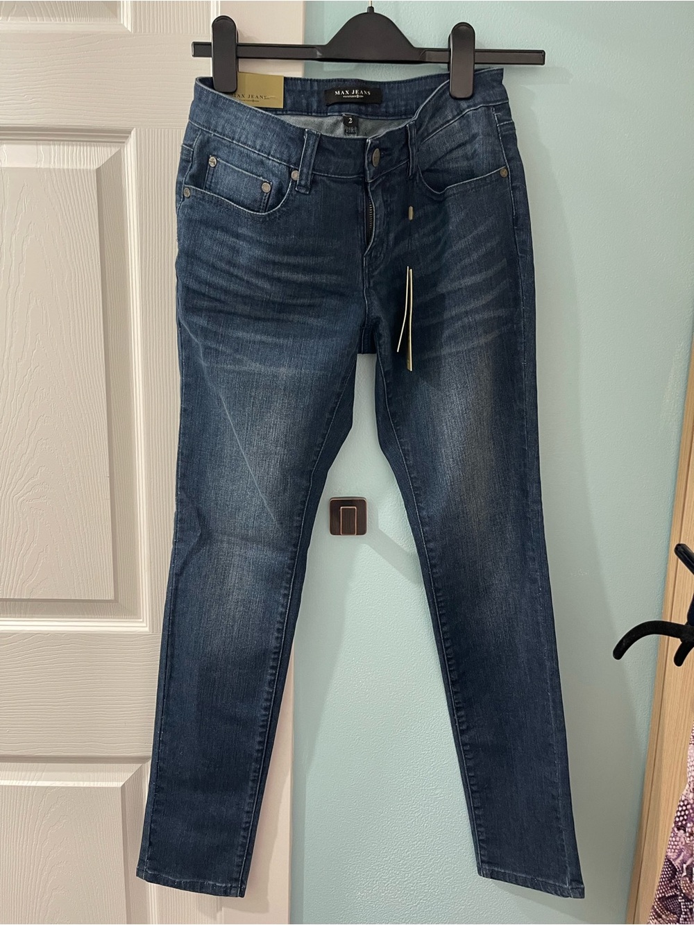 Max Studio Jeans Womens 2 Denim Salisbury Sleek Skinny Stretch Max Fit Zip 30”